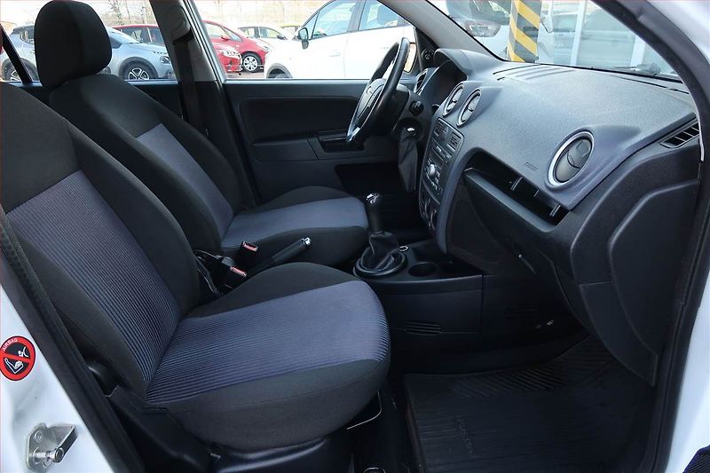 Ford Fusion (2008) 1.4, nová STK, jezdí výborně - fotka 9 z 14