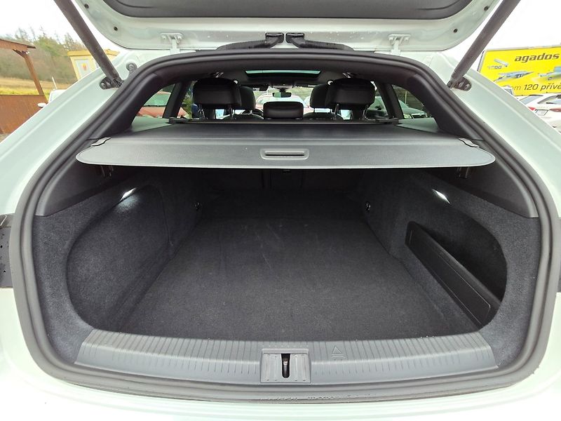 Volkswagen Arteon (2022) 2.0 TSi 235KW R-Line 4 motion - fotka 17 z 23