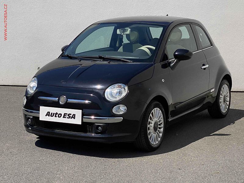 Fiat 500 (2012) 1.2, Lounge, panor - fotka 3 z 14