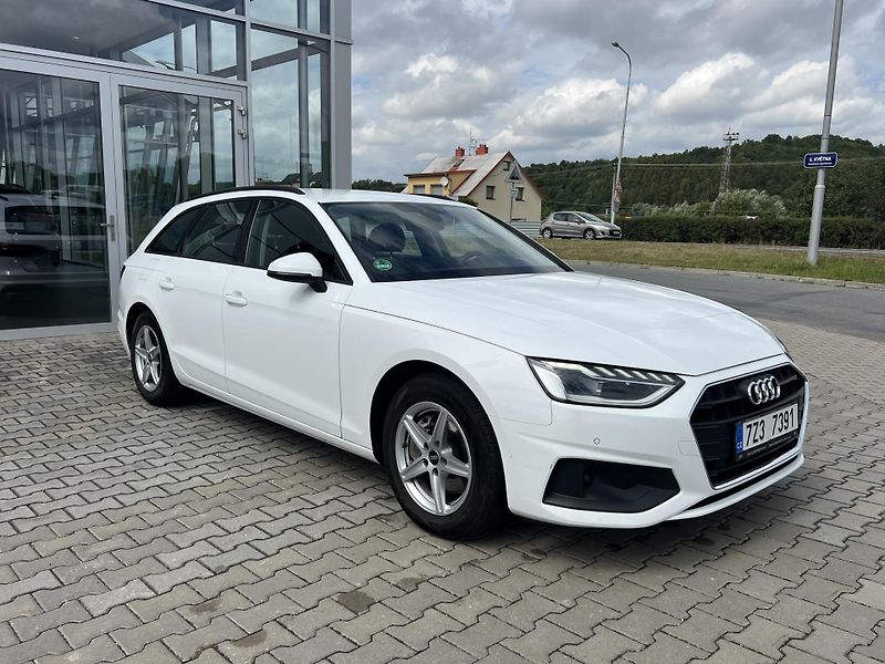 Audi A4 Avant (2022) 2.0 TDI - fotka 8 z 33