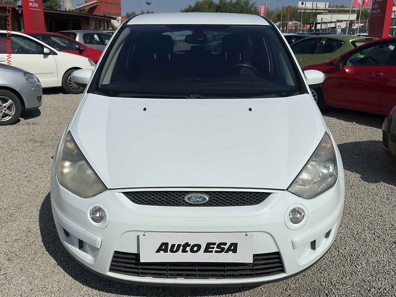 Ford S-MAX (2009) 2.5T, autoAC - fotka 2 z 19
