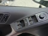 Volkswagen Tiguan 2.0 TSi 4x4 - náhled 9