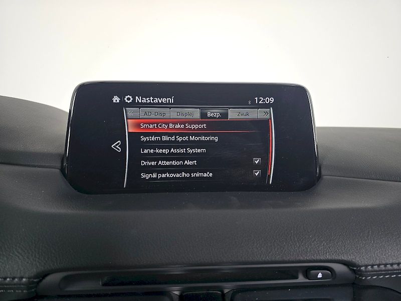 Mazda CX-5 (2020) 2.5 143kW AWD AT - fotka 16 z 35