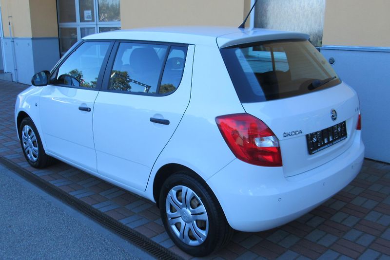 Škoda Fabia 1.2 KLIMA SADA KOL - fotka 2 z 24