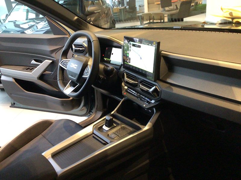 Dacia Bigster (2026) AUTOMAT  HYBRID EL.KUFR IHNED - fotka 12 z 17