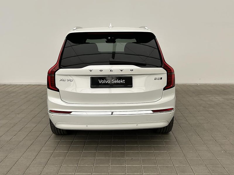 Volvo XC90 2.0 B5 4x4 . - fotka 6 z 26