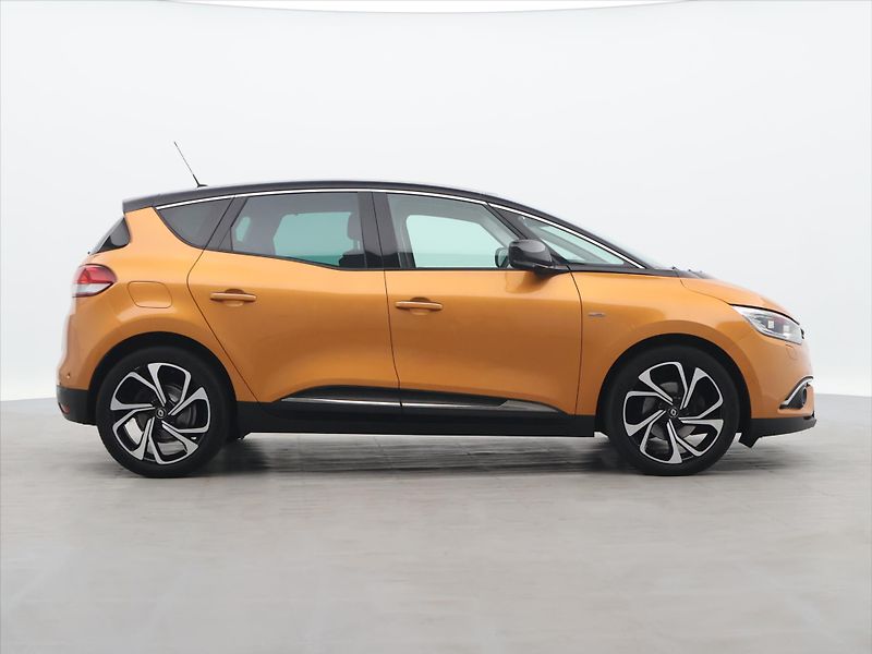 Renault Scénic 1,6 dCi 118kW EDC Bose Edition - fotka 8 z 33