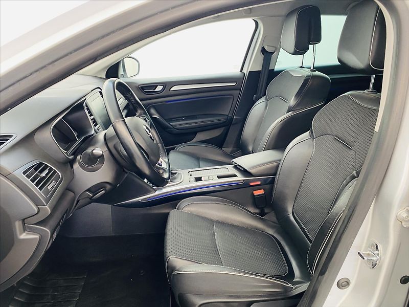 Renault Mégane 1,2 TCe 97kW LED 1. maj. ČR - fotka 5 z 30