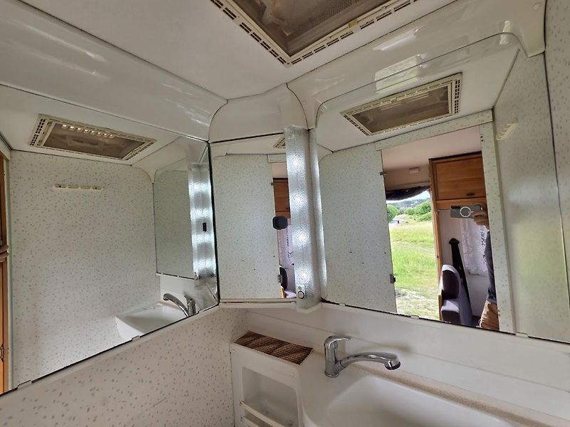 Fiat Ducato (1996) 1.9 TD-4x SPANÍ+JÍZDA-SOLÁR - fotka 19 z 28