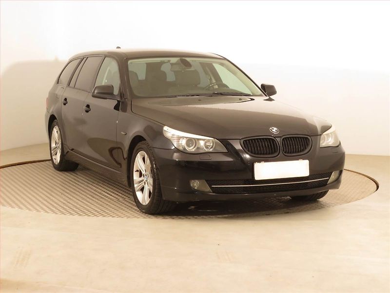 BMW Řada 5 (2009) 520d, Automat, Navi, Tempomat - fotografie inzerátu