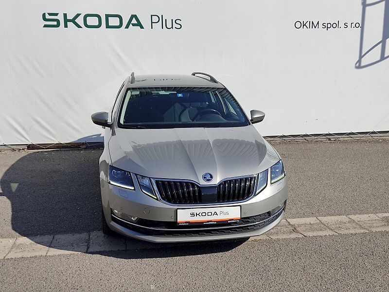 Škoda Octavia (2017) combi Style 1,8 Tsi 132 Kw DSg - fotka 4 z 32