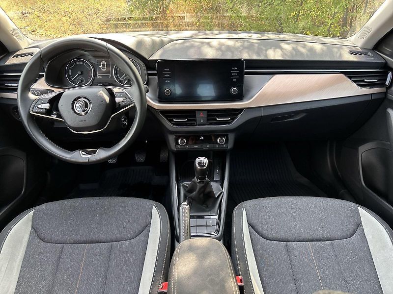 Škoda Scala (2022) 1.5 TSI Style - fotka 5 z 30