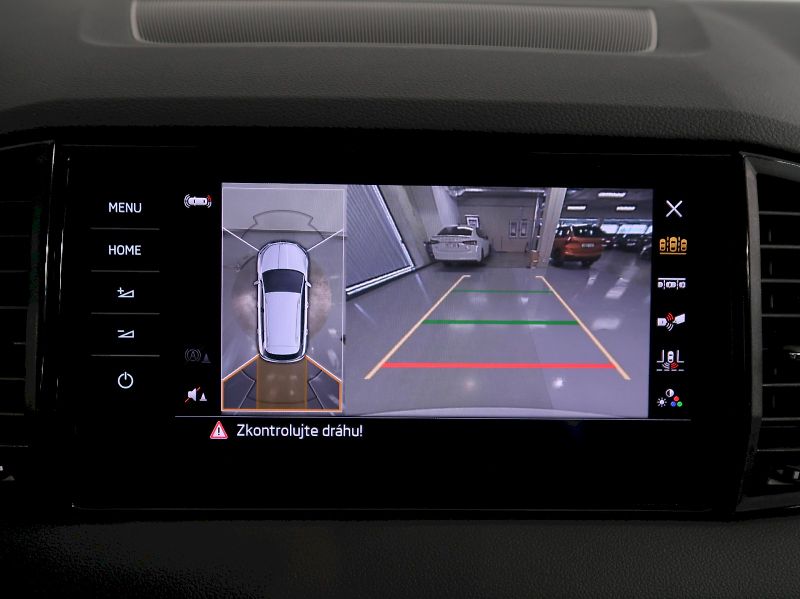 Škoda Karoq (2026) SPORTLINE 2.0TDI 110KW 4x4 DSG - fotka 32 z 44