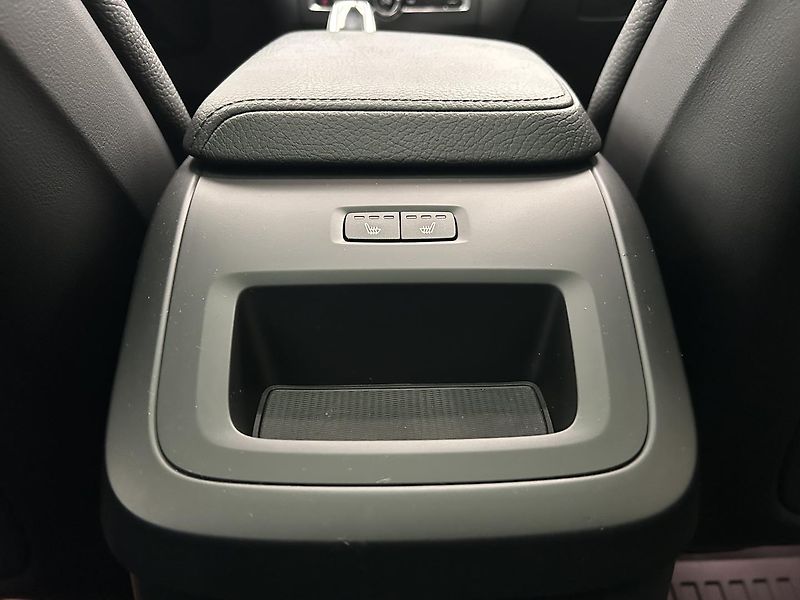 Volvo XC60 2.0 T6 4x4 Recharge Inscriptio - fotka 30 z 31