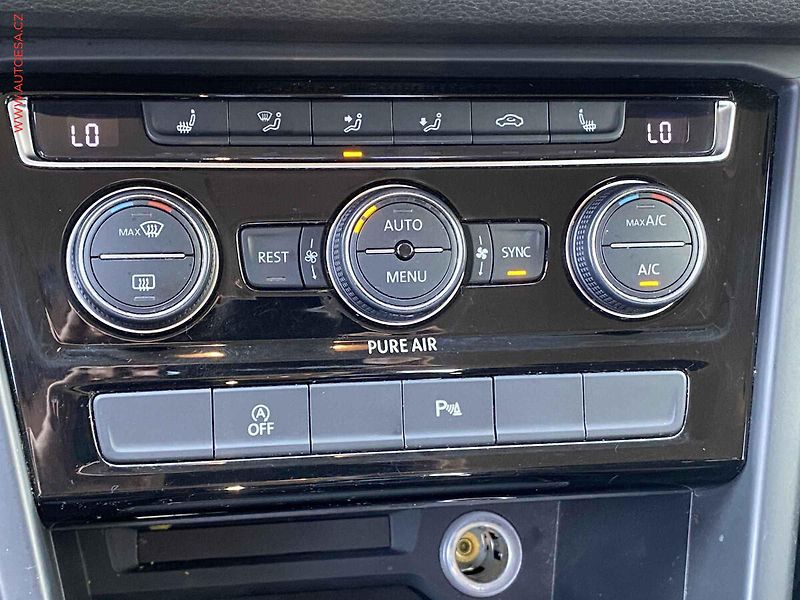 Volkswagen Touran (2016) 1.6 TDi, ČR, AC, tempo - fotka 13 z 16