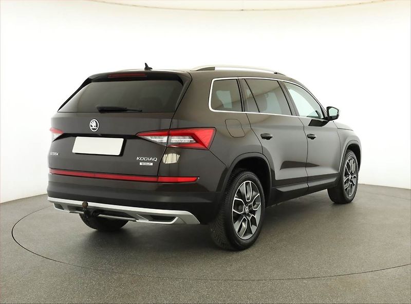 Škoda Kodiaq (2018) Scout 2.0 TDI 4x4 - fotka 5 z 19
