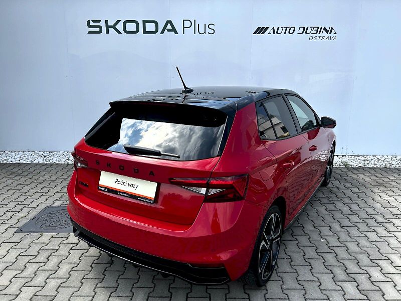 Škoda Fabia (2025) 1.5 TSI 110kW DSG Monte Carlo - fotka 2 z 35