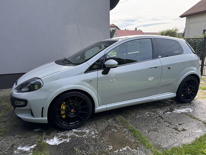 Abarth Punto Evo (2014) 1,4 Turbo 180k - fotografie inzerátu