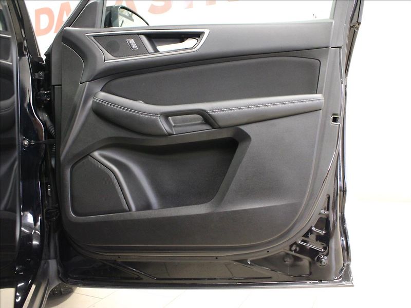 Ford S-MAX 2,0 TDCi 1.majitel - fotka 11 z 32