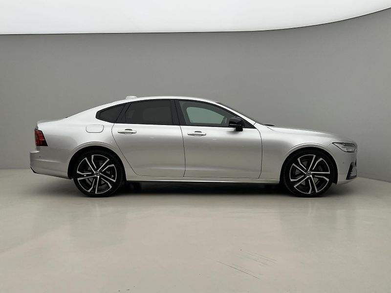 Volvo S90 B6 AWD R-Design - fotka 10 z 49