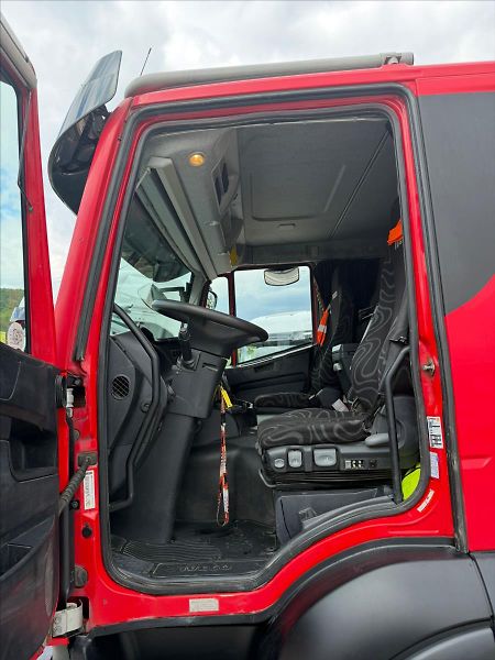 Iveco Trakker 12,9 - fotka 23 z 33