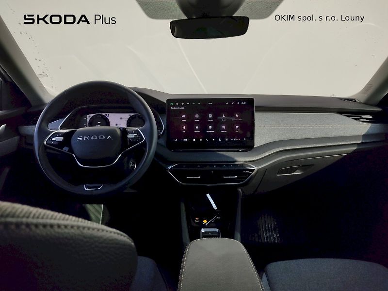 Škoda Octavia (2025) Top Selection 1,5 Tsi 110 Kw D - fotka 5 z 39