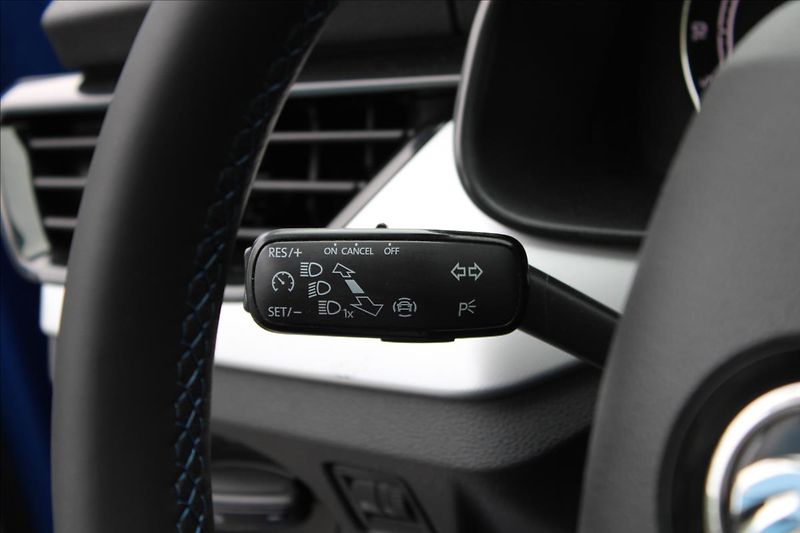 Škoda Scala 1.6 TDI / AMBITION / CZ - fotka 17 z 44