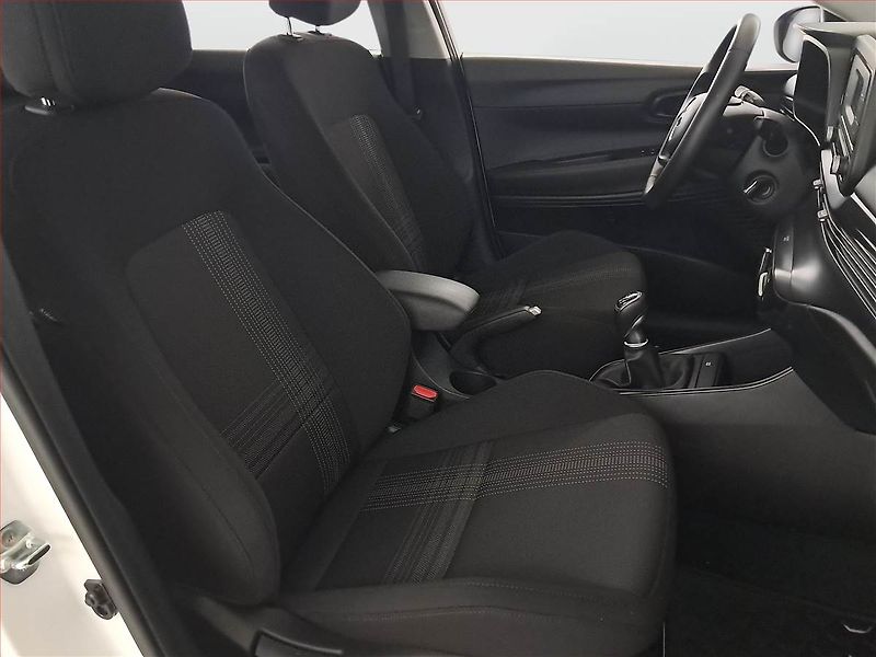 Hyundai Bayon (2021) Comfort Club 1.0 T-GDI - fotka 9 z 16