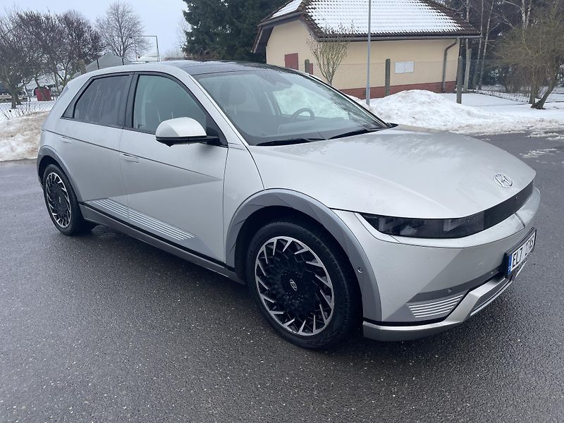 Hyundai Ioniq 5 (2021) 73 Kwh Style 4x4  ČR  - fotka 2 z 31