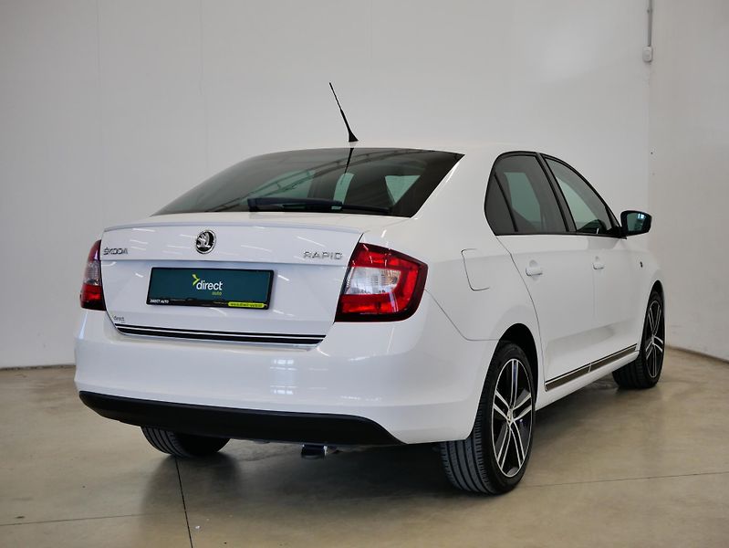 Škoda Rapid - fotka 2 z 23