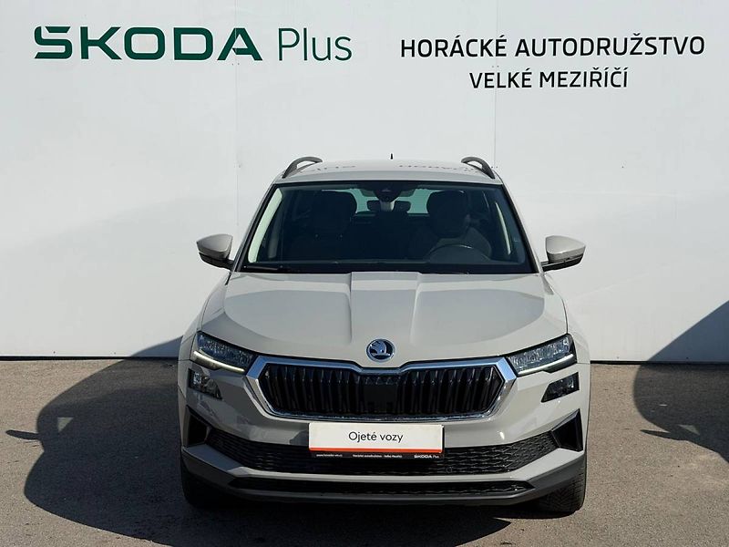 Škoda Karoq Ambition Plus 2,0 TDI 85 kW 7° - fotka 4 z 28