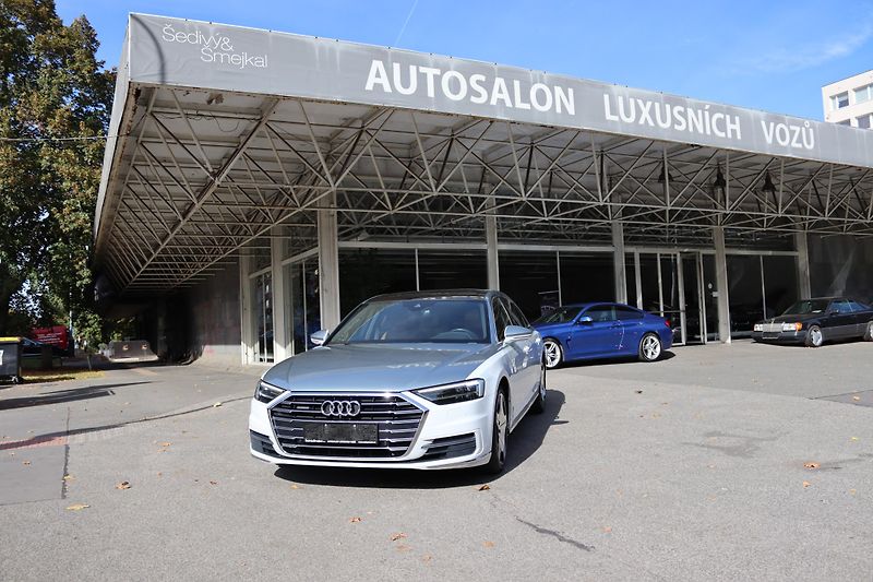 Audi A8 - fotka 1 z 68