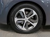 Hyundai i30 (2017) WEEKEND 1.6GDI 99KW - náhled 12