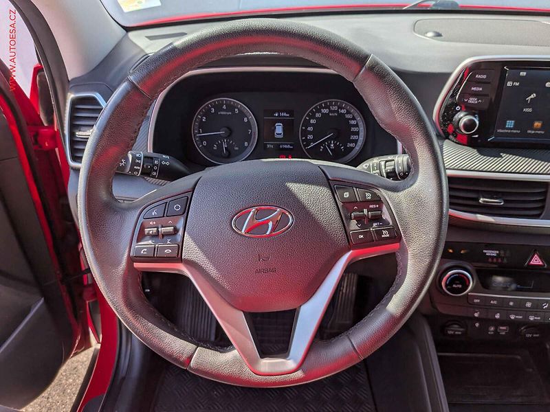 Hyundai Tucson (2020) 1.6 GDi, 1.maj,ČR, servis - fotka 15 z 17