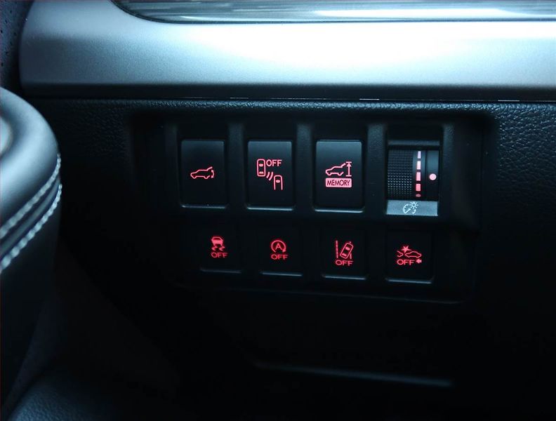 Subaru Outback (2020) 2.5 i - fotka 21 z 27