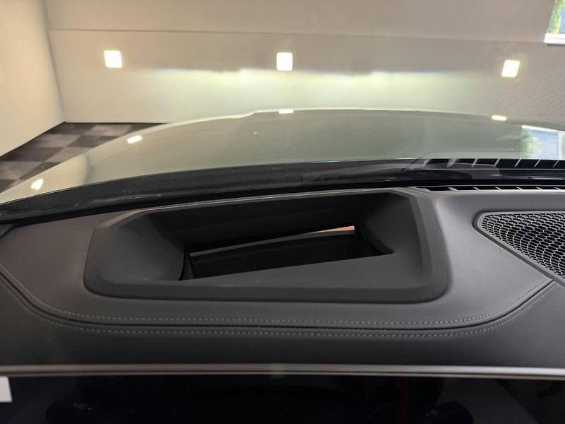 BMW M3 xDrive Competition Touring NEW - fotka 39 z 49
