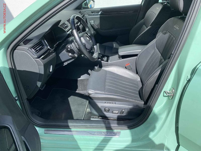 Škoda Superb (2022) 2.0TSi 4x4, 1.maj,ČR, L&K - fotka 9 z 24