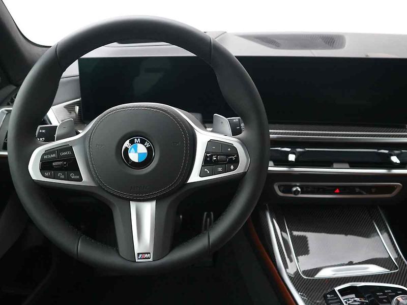 BMW X7 - fotka 8 z 10