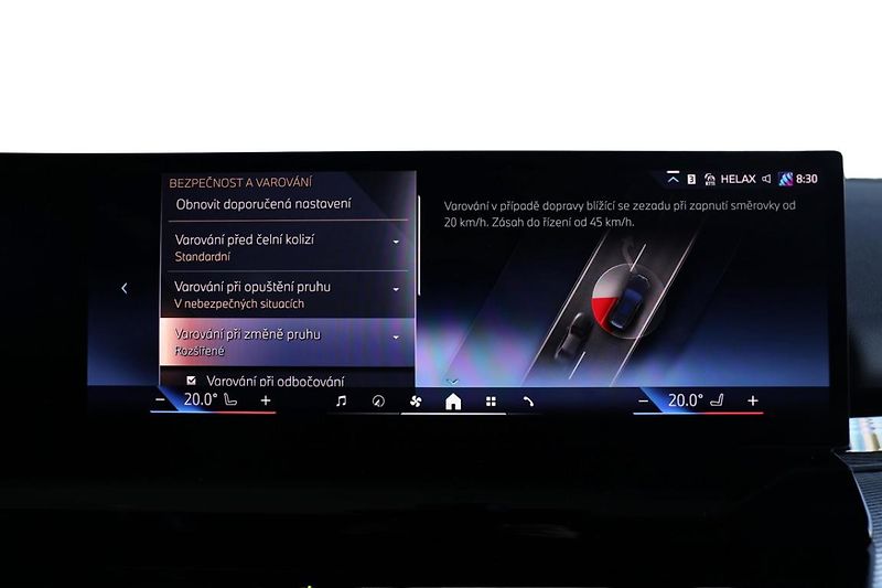 BMW Řada 5 540d xDrive Touring - fotka 18 z 24