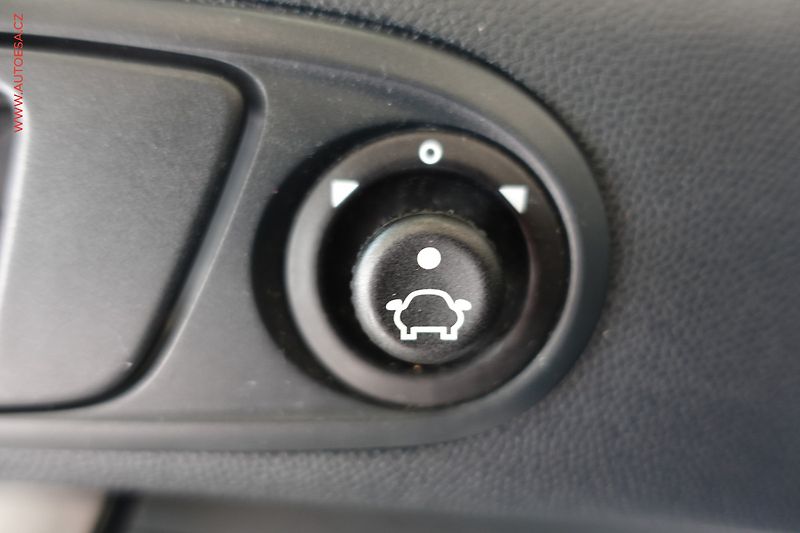 Ford Fiesta (2008) 1.2i, AC, STK9/27 - fotka 14 z 20