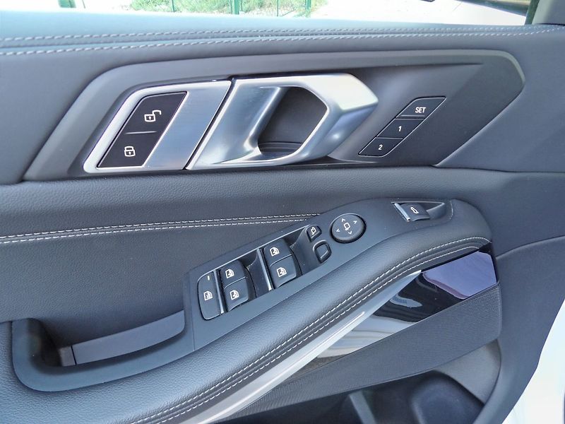 BMW X5 3.0d xDrive Mpaket Tažné DPH - fotka 16 z 32