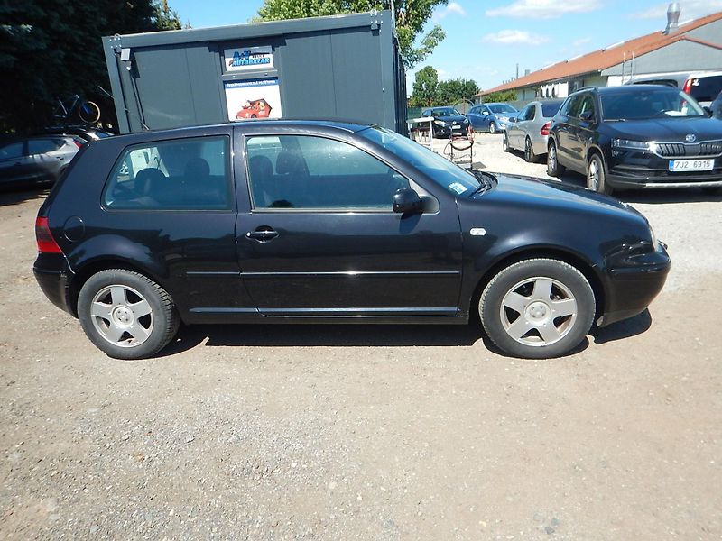 Volkswagen Golf IV 1.6i, DIGIKLIMA - fotka 5 z 24
