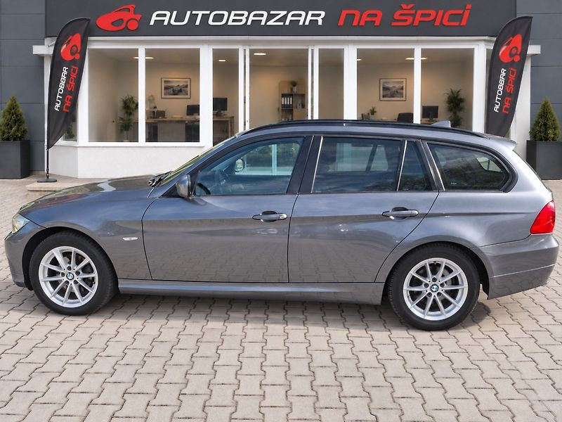 BMW Řada 3 (2010) 320d 105kW 6MAN -NAVI-SENZORY - fotka 5 z 40