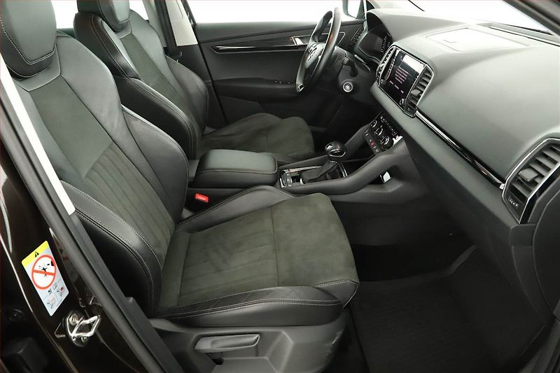 Škoda Karoq (2021) 1.5 TSI - fotka 7 z 17