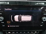 Volkswagen Golf (2017) Highline 2.0 TDI, Automat - náhled 17