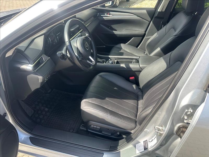 Mazda 6 2,5 i G194 A/T REVOLUTION TOP - fotka 16 z 32