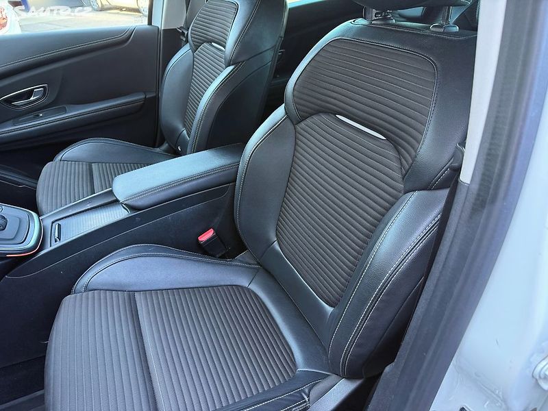 Renault Scénic 1.7dCi koupeno v CZ 1.majitel - fotka 14 z 33