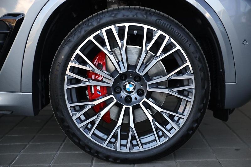 BMW X5 xDrive30d - fotka 7 z 18