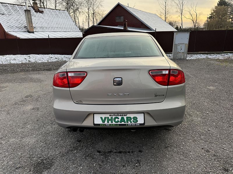 Seat Exeo 2,0TDI 105kW - fotka 6 z 21