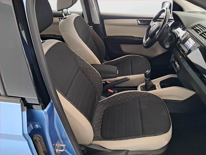 Škoda Fabia (2015) 1.2 TSI, ČR,1.maj - fotka 9 z 15
